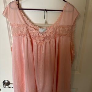 Vintage Comfort Choice babydoll Nightgown with shorts.